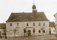 Das Landsberger Rathaus wurde 1579 erbaut und erfuhr mehrere Umbauten (Ansicht von 1870)