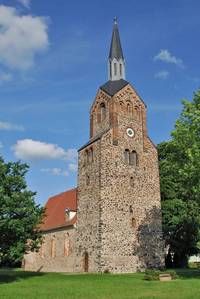 Die Gützer Dorfkirche "St. Anna und St. Katharina"