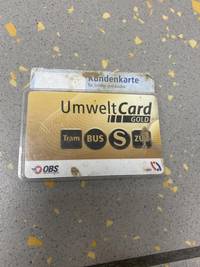 Fundsache: Tasche und Busfahrkarte