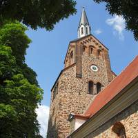 Dorfkirche St. Anna und St. Katharina in Gütz