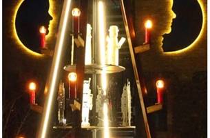 Adventstreffen an der Pyramide