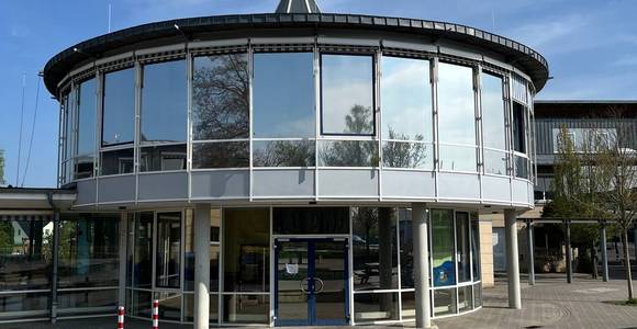 Außenansicht der Bibliothek Landsberg